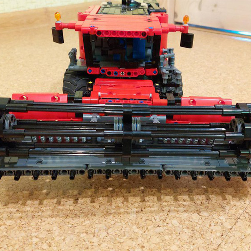 ชุดตัวต่อ MOC เครื่องเก็บเกี่ย - Agriculture Farming Professional บทวิจารณ์และราคา